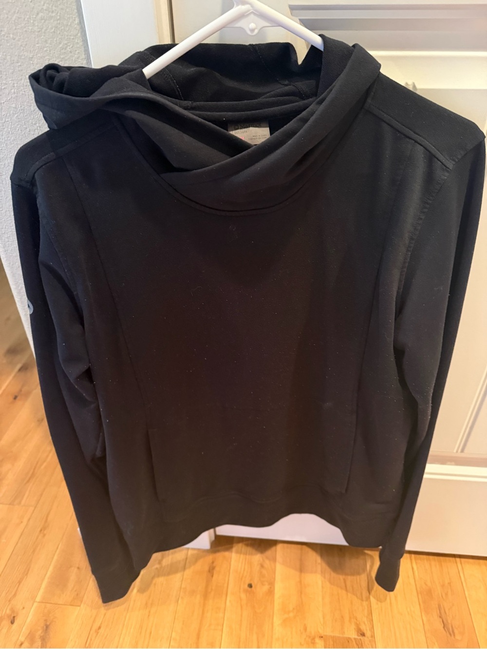 Women’s Marmot Black Hooded Sweatshirt